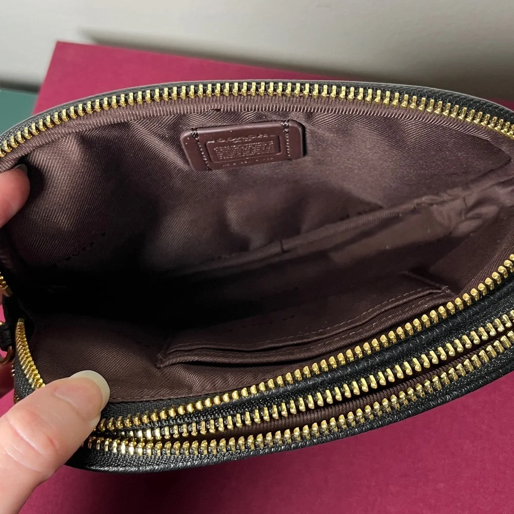 COACH Sadie Border BRDR Rivet Clutch Black Pebble Leather Crossbody *No Strap* - Picture 12 of 15